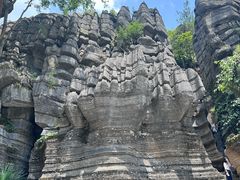 -梭布垭石林景区