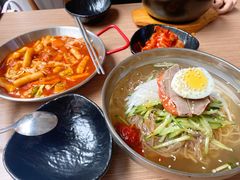 -文成焕·家族韩式餐厅