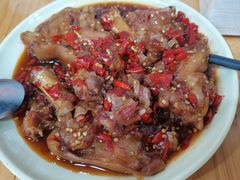 中辣辛辣猪蹄-贤花饭店(城阳店)