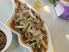 -覃记海鲜美食餐厅