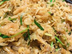 铁板酸菜五花肉-李连贵熏肉大饼(太行山路分店)