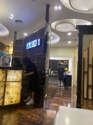 -八佰伴8008星级形象店