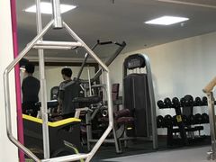 -悦耐私教健身馆(保利中心店)