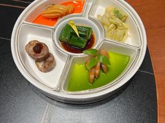 -翕间食·精致淮扬菜(江苏大剧院店)