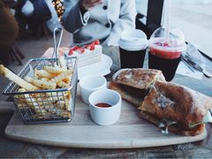 -Cafe Aewol Monsant