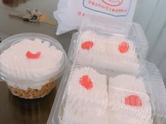-红宝石·鲜奶小方·海派西点房(金杨店)