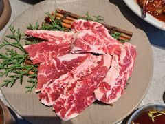 -草家酱蟹炭火烤肉店(珲春南路一店)