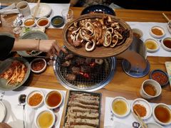 -草家酱蟹炭火烤肉店(珲春南路一店)