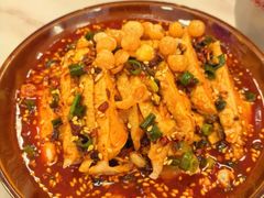 -彭记铁锅肥肠(东四总店)