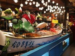 -领鲜活海鲜榴莲自助火锅(东门店)