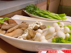 菌类组合-海底捞火锅(吴中路店)