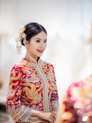 -不晚国际婚纱礼服