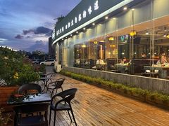 -德兴show鲜·蒸汽海鲜火锅餐厅(格创悦里店)