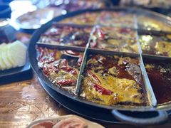 -铜元老码头鳝鱼火锅