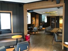 大堂-星巴克(红房子店)