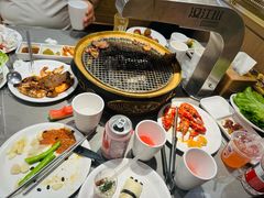-山焱·炭火自助烤肉(周浦万达店)