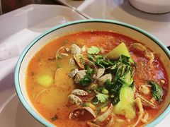 -何记花甲(海岸城旗舰店)