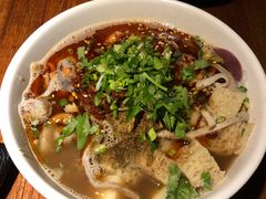 米肠面肺-天山醉美辣子鸡(文艺路店)