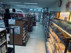 -全家便利店(杭州龙翔桥地铁站店)