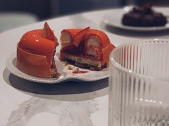 -潮一不贰·法式甜品·生日蛋糕·西式简餐(外滩店)