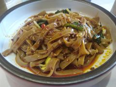 -小六汤包砂煲菜(文景路店)