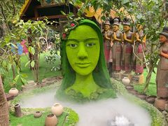 -呀路古热带植物园