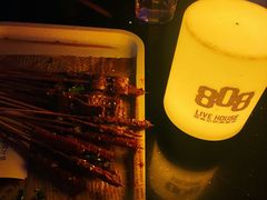 -808 LiveHouse