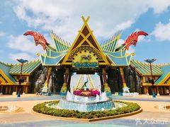 -七彩云南欢乐世界