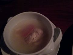 例汤-上海柏悦酒店·世纪100牛排馆