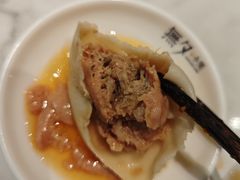 蟹粉小笼-無夕·小笼(大东方百货店)
