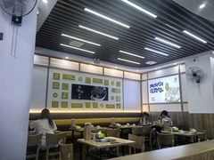 -三清洞摩西韩式年糕火锅(威高广场店)
