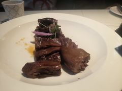 -阿瓦山寨·湘菜现炒·剁椒鱼头王(咸阳总店)