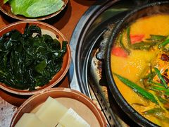 -黔有有贵州酸汤夺夺粉火锅(五味十字店)