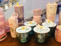 -星巴克(上海虹桥新天地二店)