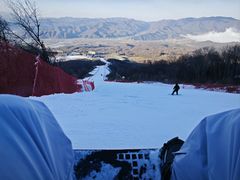 -鳌山滑雪度假区
