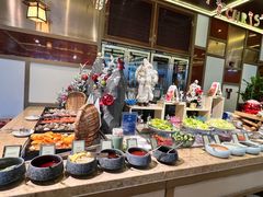 -大中华希尔顿酒店-念自助餐·嗨啤·小龙虾
