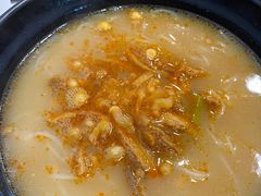 爆椒牛肚汤粉-蔡记炸酱热干面(昌里路店)