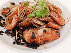 -桂满陇·手作小笼包&江南叫花鸡(中山公园店)