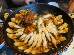 大公鸡粘卷子-华盛园卷子王农家菜水库鱼