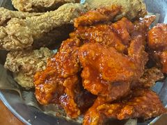 -BHC炸鸡(明洞总店)