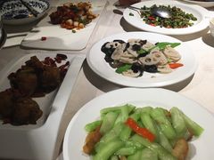 -羲和雅苑•北京烤鸭(国贸商城店)