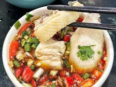 -龙泉人椰子鸡·糟粕醋·地标海南菜(龙昆南店)