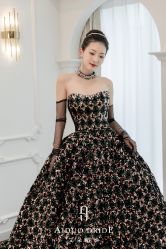 -艾朵婚纱