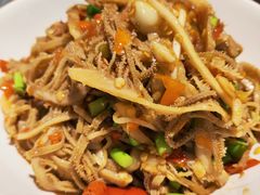 -彭耕记猪油炒小菜(吉联mall店)