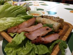 -越弥越南传统美食馆