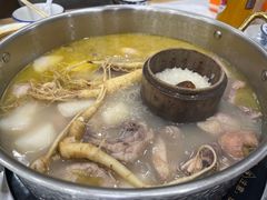 -朴小妹人参鸡汤火锅(长白山万达店)