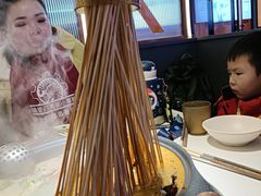 -钢管厂五区小郡肝串串香(蜀都万达店)