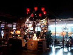 -魔方城市书房(中街益田店)