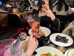 -MONICH牛排融合餐厅(和义大道购物中心店)