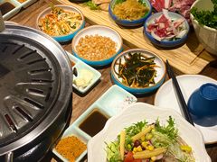 -明洞阿姨·韩式酱蟹烤肉·创意料理(三元桥店)